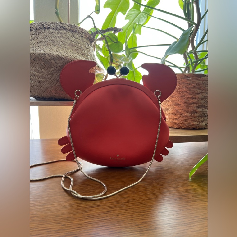 Kate Spade crab crossbody purse
